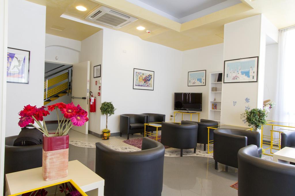 Hotel Desire' Ричоне Екстериор снимка
