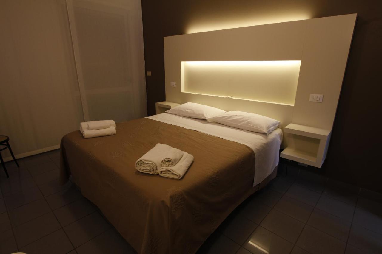 Hotel Desire' Ричоне Екстериор снимка