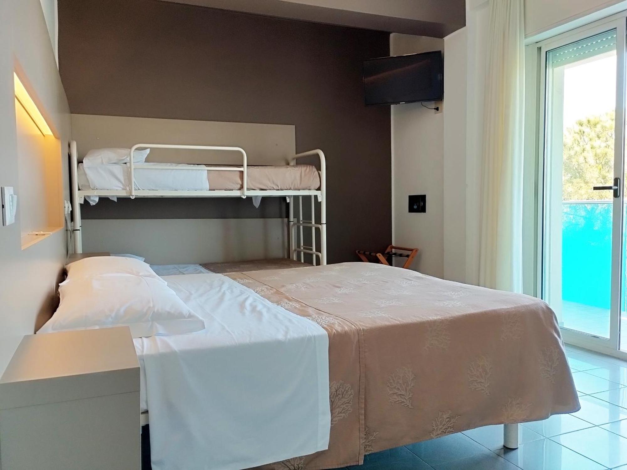 Hotel Desire' Ричоне Екстериор снимка