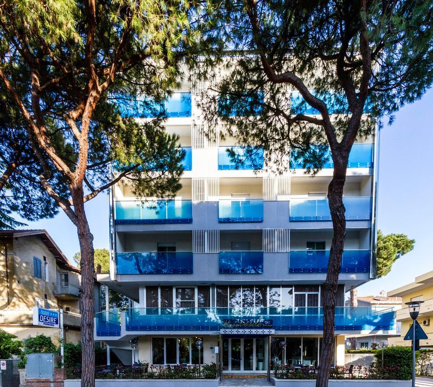 Hotel Desire' Ричоне Екстериор снимка