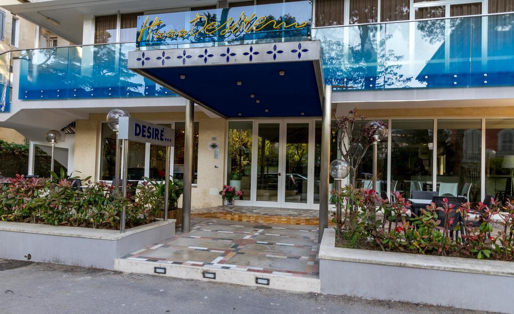 Hotel Desire' Ричоне Екстериор снимка