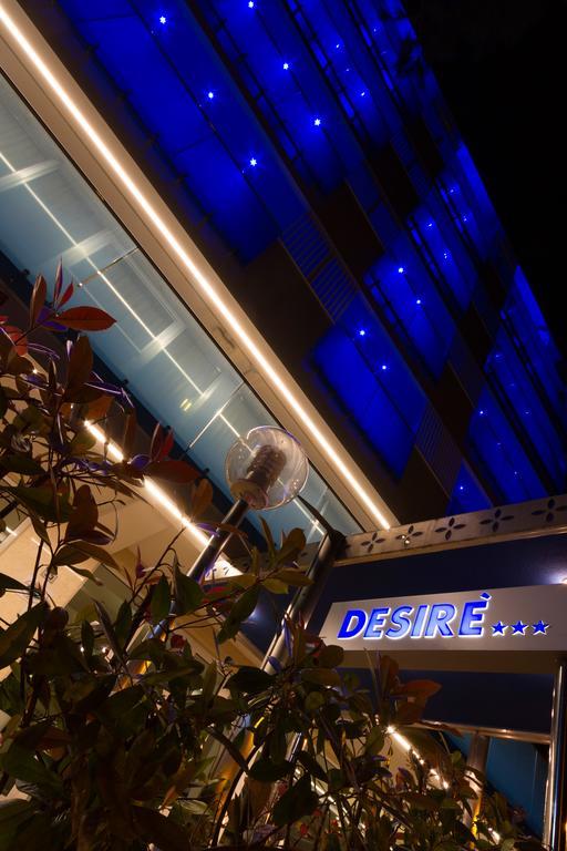 Hotel Desire' Ричоне Екстериор снимка